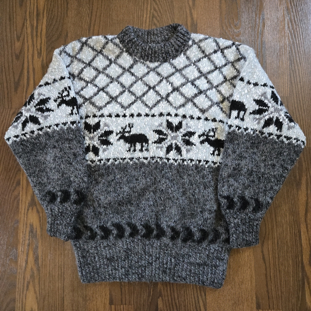 Vintage Reindeer Wool Knit Sweater winter isle nature pattern - Mens Medium